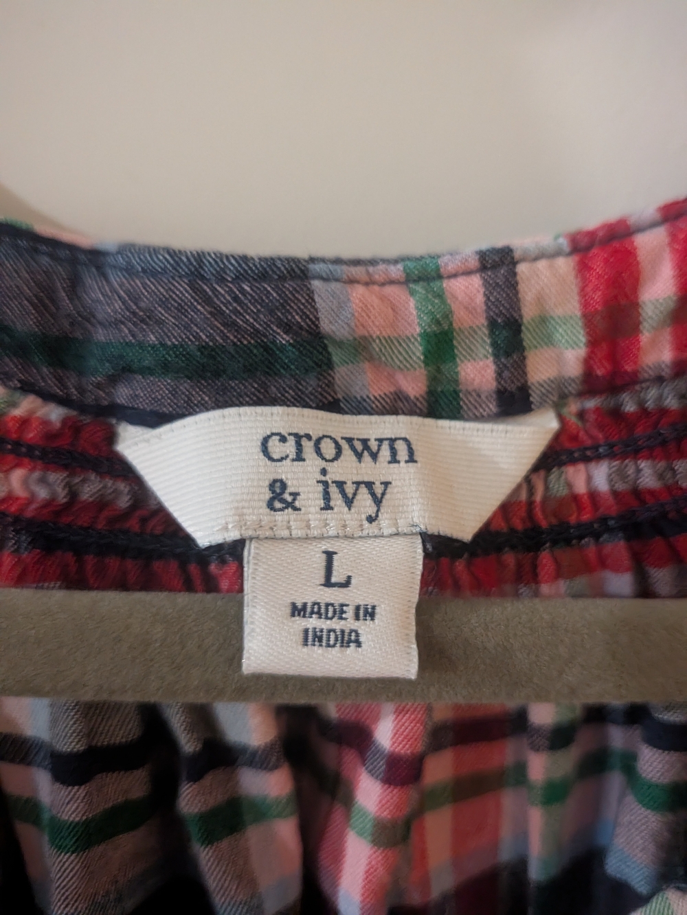 Crown & Ivy Womens L Red & Navy Plaid Blouse 3/4 Sleeves - Picture 3 of 6